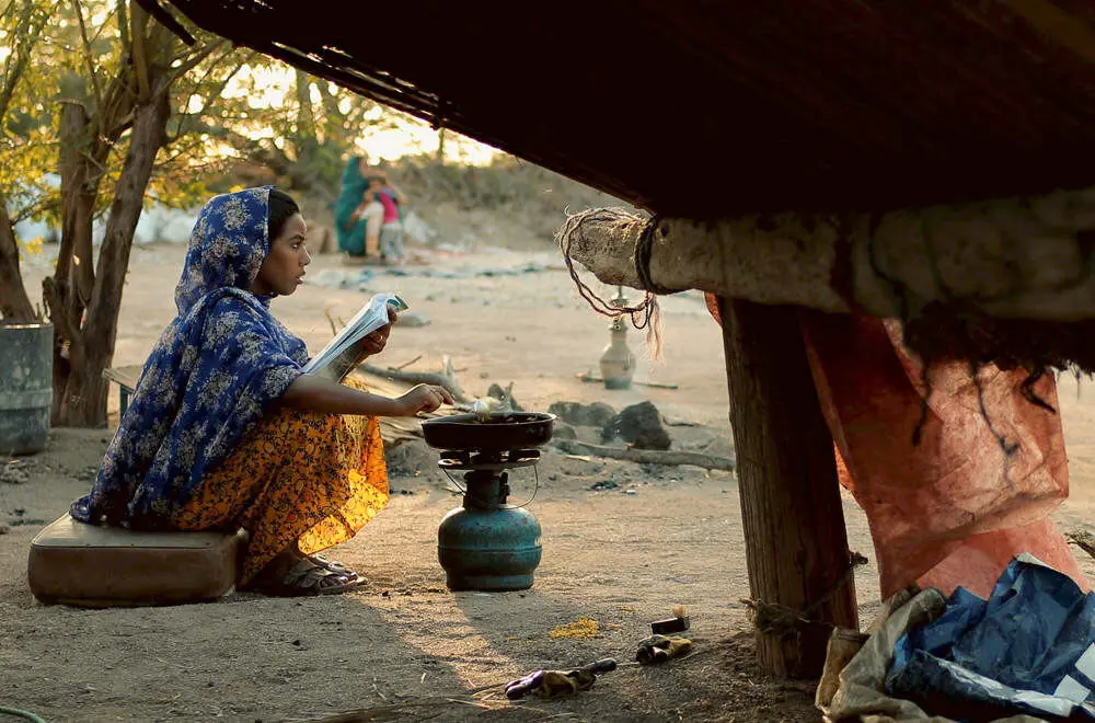 Swedish festival to screen “Hendi and Hormoz”, “Beyond the Fence” from Iran