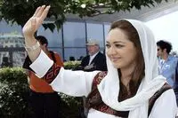 شعری که نیکی کریمی برای کادر درمان خواند/ فیلم