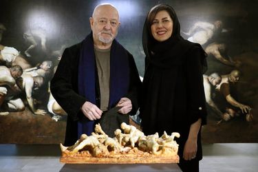 "Kurab" exhibition by Azim Morakabatchi at Mojdeh Art Gallery