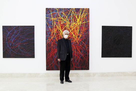 نریمان گرانمایه 