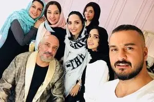 بازیگران ممنوعه در یک قاب / عکس