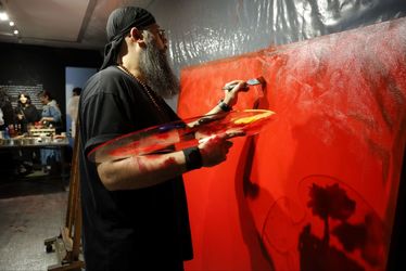 Live Painting Performance at Saless Gallery in Tehran with Vesta Color Support