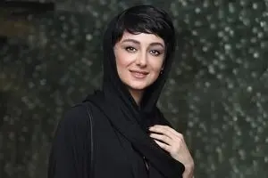 خانم بازیگر تحت تاثیر سادگی آرایش رُز / عکس