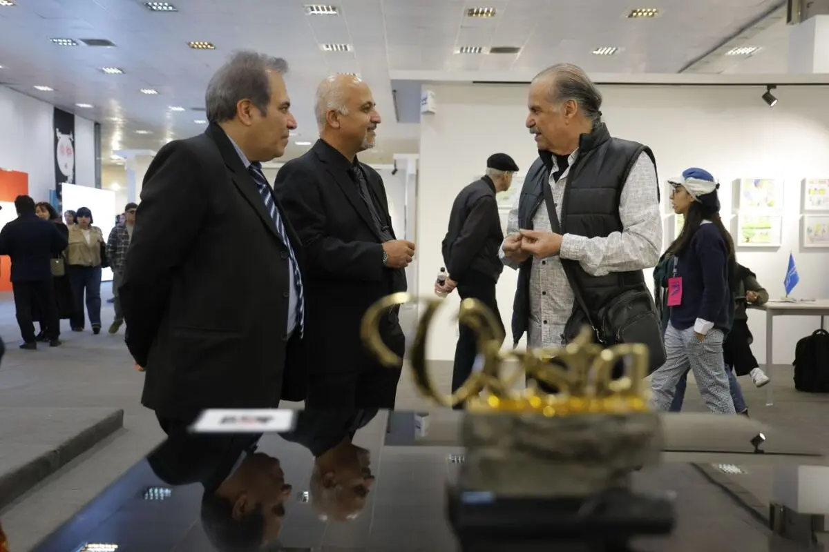 Vesta Color at the first Tehran Art Fair