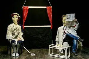Puppets Perform ‘Suitcase & Lapdog’