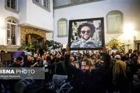 شهاب حسینی دست پدر جواد گنجی را بوسید/ گریه بهرام افشاری و آمادگی شهاب حسینی برای کمک به هنرمندان بازداشت شده در دی ماه