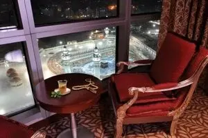 ببینید:اتاق رو به کعبه300میلیون تومن