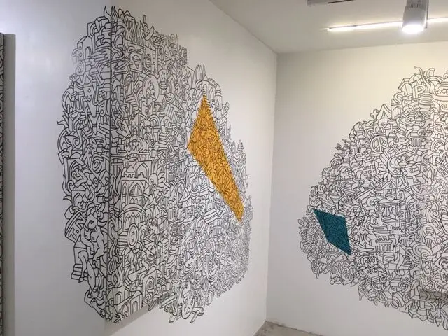 نمایشگاه نقاشی­‌ های علی رضوی با عنوان «اشکال دینامیک» در گالری زیرزمین دستان