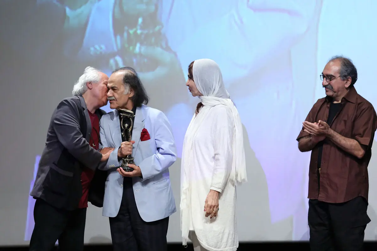 آیین بزرگداشت نوزدهمین جشن خانه سینما در تالار ایوان شمس