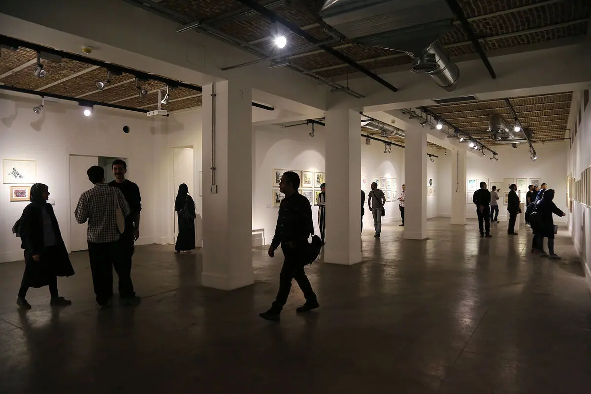 نمایشگاه آثار بیژن صفاری با همکاری هنرمندان معاصر در گالری وی