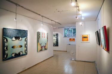 نمایشگاه نقاشی‌های شقایق ماندگار در گالری هفت ثمر