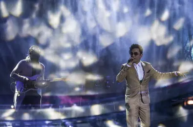 Mohsen Ebrahimzadeh Live Concert at Fajr Music Festival 
