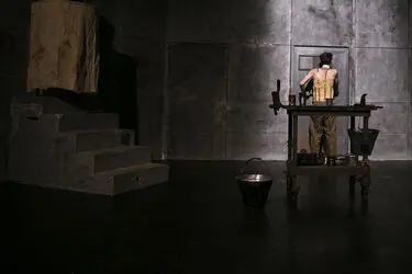 نمایش "کرونوس" در عمارت نوفل‌لوشاتو