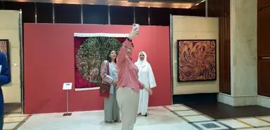  نمایش آثار ۲۳ خوشنویس ایرانی به همت Old Bridge Gallery در بنیاد فرهنگی آل اویس