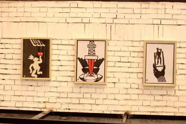 نمایشگاه نقاشی «طراح ستاره دار» در باریکه