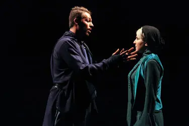 نمایش "مده آ" در سالن چارسو مجموعه تئاتر شهر