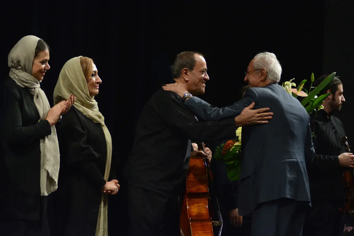 کنسرت هخوانی و همنوازی گروه 