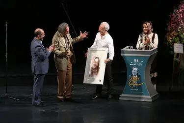 مراسم بزرگداشت وارطان ساهاکیان در تالار وحدت