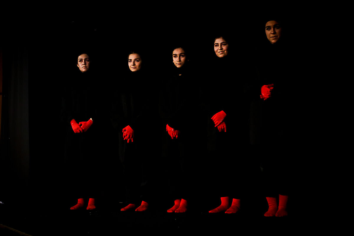 نمایش 