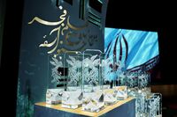 جشنواره های فجر چرا تعطیل نشدند؟/ با توجه وقایع دی ماه چرا جشنواره های فجر تعطیل نشدند؟