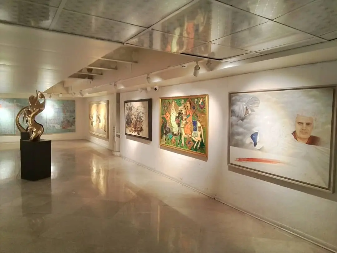 Raha Gallery Collection 