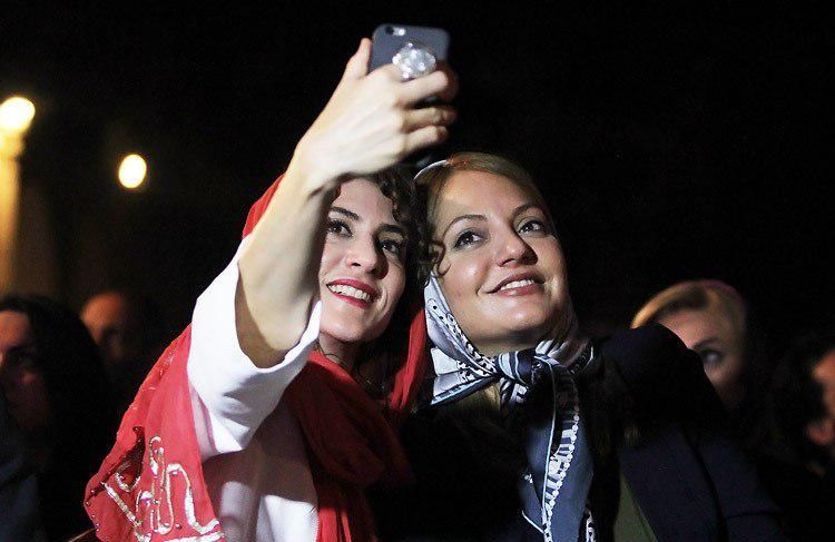 ویشکا آسایش هالیوودی شد/ مهناز افشار راه گلشیفته را می‌رود؟