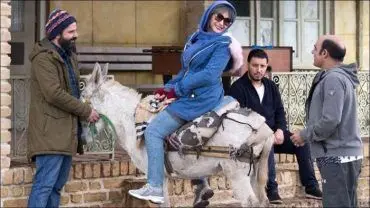 استقبال گسترده آمریکایی‌ها از جواد عزتی و علی مصفا/شروع موفقیت آمیز اکران"جهان با من برقص"