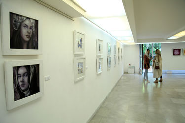 نمایشگاه آثار هنرمندان گالری والی با عنوان"تکرار با نگاهی دیگر"