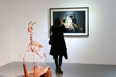 نمایشگاه آثار علیرضا معماریانی با نام "عزای عمومی" در گالری اعتماد