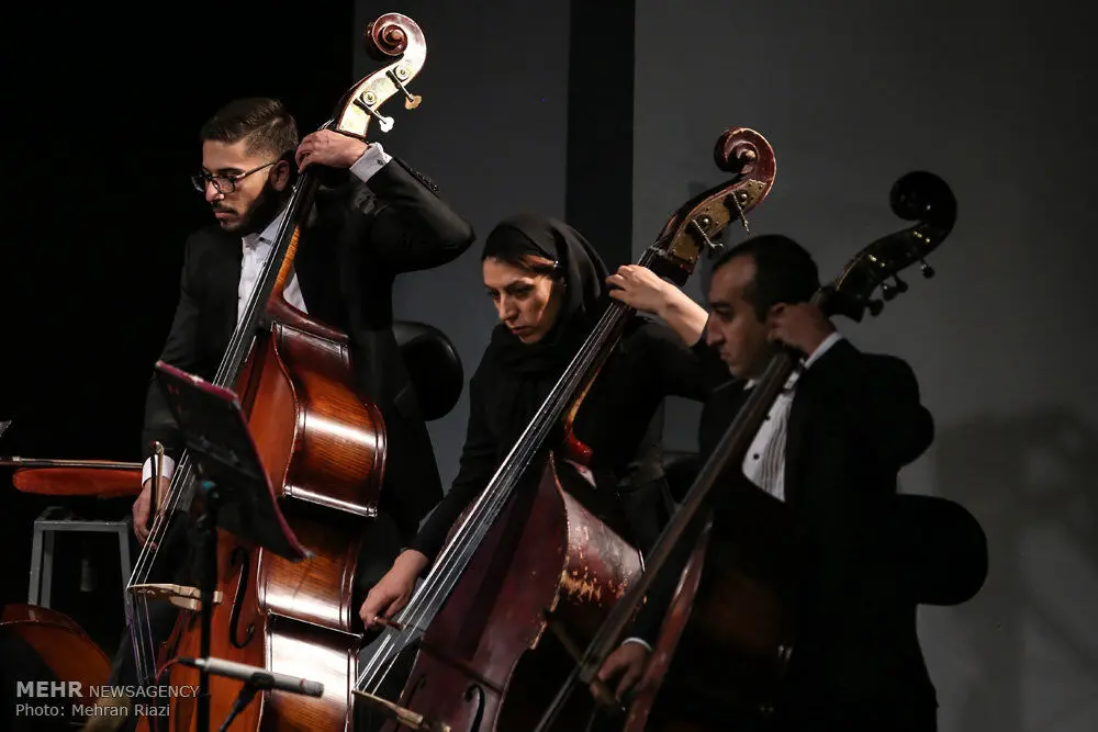 Tehran’s Symphony Orchestra performs in Vahdat Hall