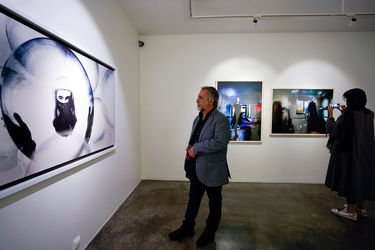 افتتاحیه‌ نمایشگاه نقاشی‌های حسین ژیان در گالری شیرین