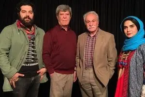 “Who’s Mr. Schmitt?” to go on stage at Tehran theater