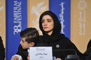 نشست خبری فیلم درخت گردو در چهارمین روز سی و هشتمین جشنواره فیلم فجر در پردیس ملت