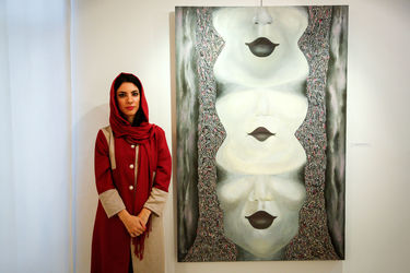 نمایشگاه نقاشی‌های شقایق ماندگار در گالری هفت ثمر