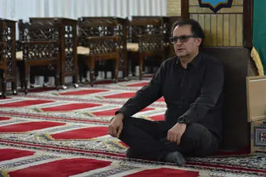 مراسم ختم زنده یاد داریوش اسدزاده در مسجد بلال