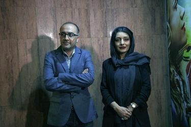اکران مردمی فیلم "یک اتاق تاریک" در سینما آزادی