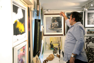 بیست و پنجمین نمایشگاه تابستانی "صد اثر صد هنرمند" در گالری گلستان