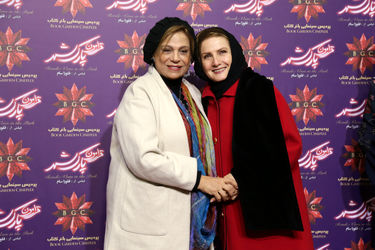 اکران فیلم "قرارمون پارک شهر" در باغ کتاب