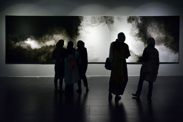 نمایشگاه نقاشی‌های آب‌مرکب پری‌یوش گنجی در گالری ایرانشهر