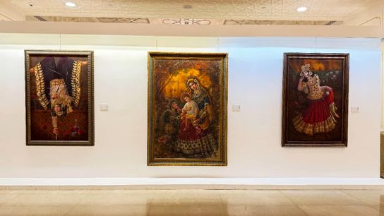 حجت شکیبا گالری ماهر ایران مال