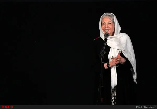 انتقاد رخشان بنی‌اعتماد به آموزش و پرورش / صدا و سیما چشم‌هایش را به روی واقعیت‌های جامعه بسته