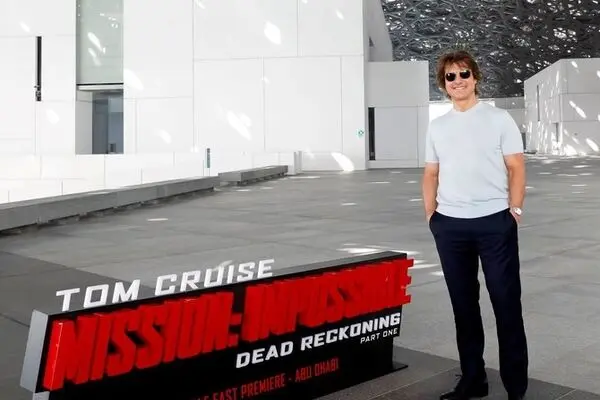 Video: Tom Cruise Visits Louvre Abu Dhabi