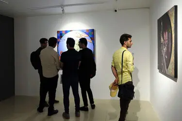 افتتاحیه نمایشگاه دو نفره آثار نقاشی حمید زارع و الناز صباغ‌پور در گالری ژاله