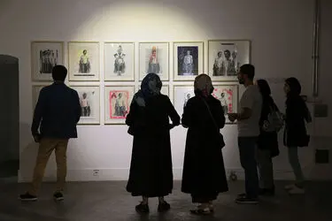 نمایشگاه آثار بیژن صفاری با همکاری هنرمندان معاصر در گالری وی
