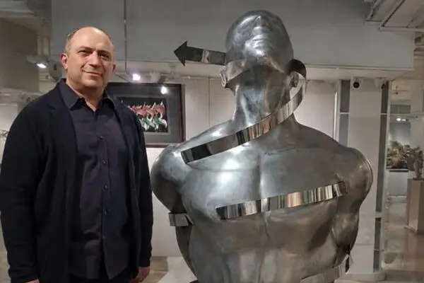 Masoud Akhavan Jam’s Maturity in the Raha Gallery Collection