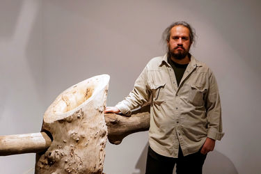 نمایشگاه پیکره‌های جنبشی آرش فاتح در گالری ویستا