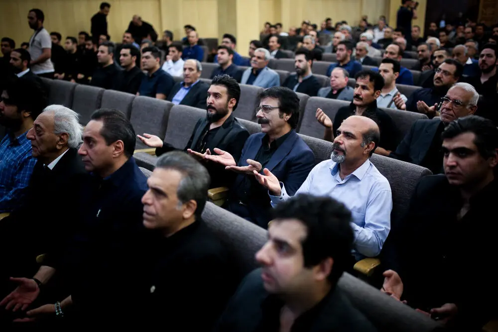 مراسم ختم زنده‌یاد بهنام صفوی در مسجد جامع شهرک غرب