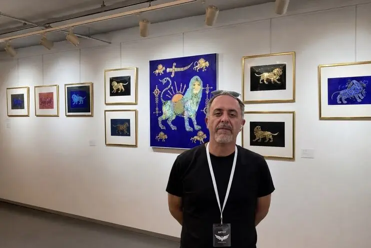 مهرداد فلاح و فروش ۱۰ اثر در ویرجینیا آمریکا