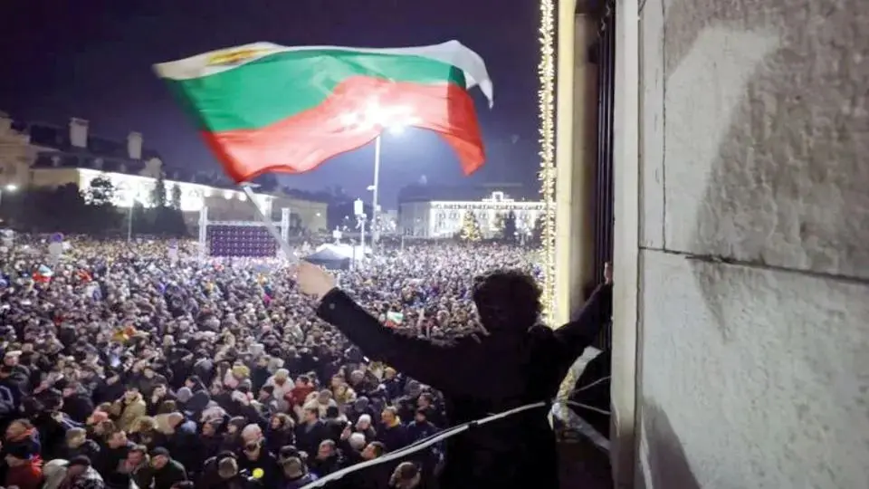 بلغارستان همه دنیا را شوکه کرد / انقلاب بلغارستان در ۲۰۲۶