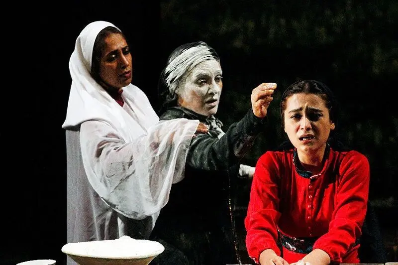نمایش ابراهیم پشت کوهی توقیف شد